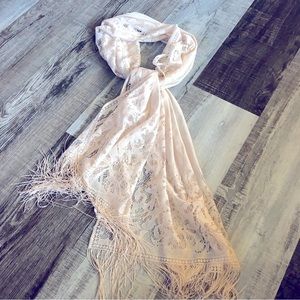 Unbranded lace cream fringe detail scarf